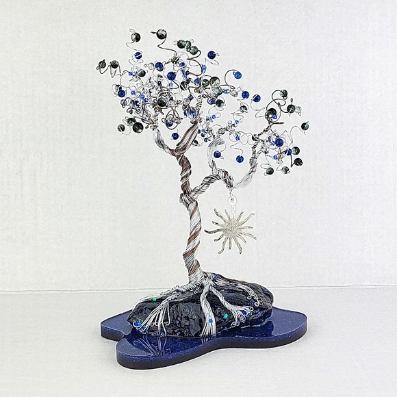 Hanna's SunTrees Wire Tree Art - Picture 3 of 8